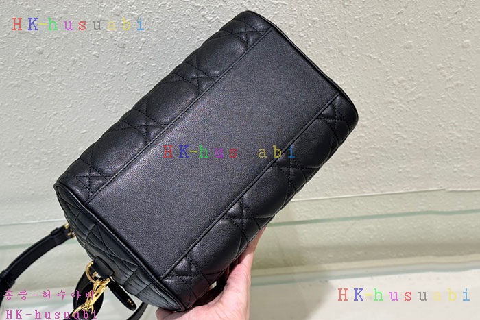 �ڹ̷��ޡڵ�� �׷�� 25 �� ũ�ν��� M1365