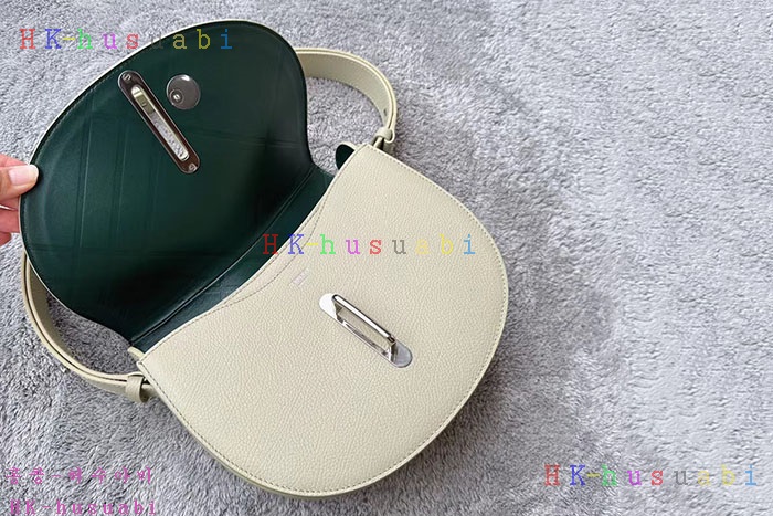 �ڹ̷��ޡڹ����� �̵�� ��ŷ Ȧ�� �� 80810381