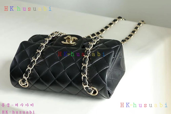 �ڹ̷��ޡڻ��� �̴� Ŭ���� �ڵ��  A69900 �簡��