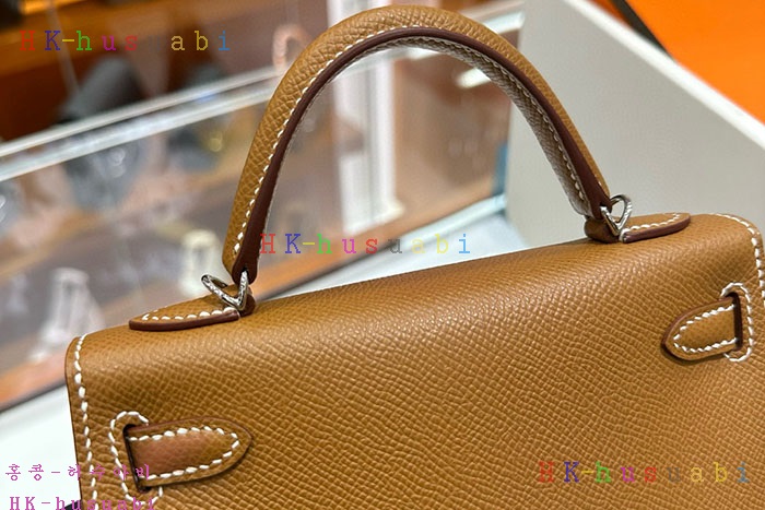 �ڹ̷��ޡڿ����޽� �̸� �̴�  H 9668220-6 �ü���