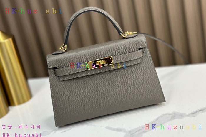 �ڹ̷��ޡڿ����޽� �̸� �̴�  H 9668220-3 �ü���