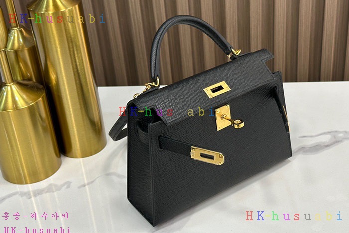 �ڹ̷��ޡڿ����޽� �̸� �̴�  H 9668220-7 �ü���