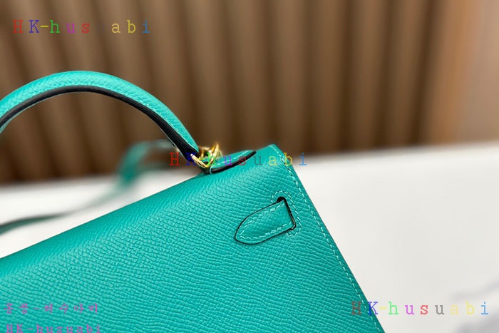 �ڹ̷��ޡڿ����޽� �̸� �̴�  H 9668220-8 �ü���