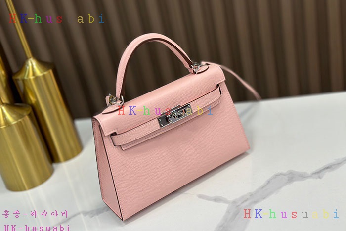 �ڹ̷��ޡڿ����޽� �̸� �̴�  H 9668220-9 �ü���