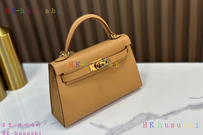 �ڹ̷��ޡڿ����޽� �̸� �̴�  H 9668220-11 �ü���