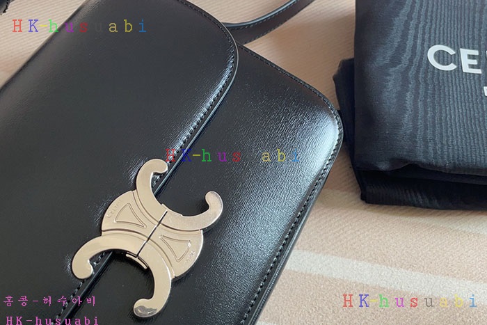 �ڹ̷��ޡڼ����� Ŭ���� Ʈ�������� 187363 �ǹ�