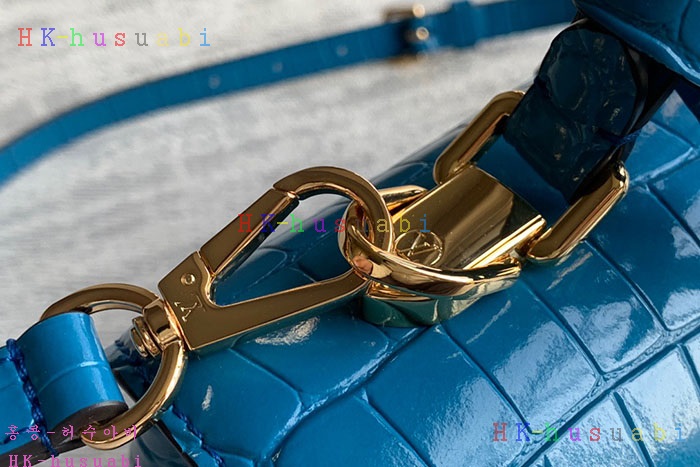 �ڹ̷��ޡڷ��̺��� ���� �� ��  M84713-10(�������)