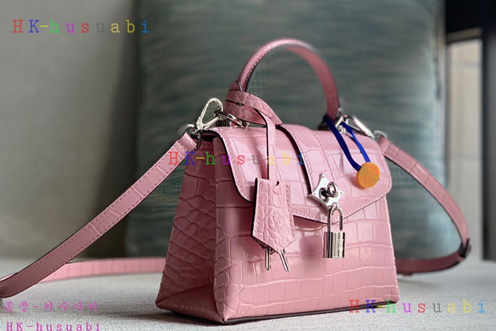 �ڹ̷��ޡڷ��̺��� ���� �� ��  M84713-11(�������)