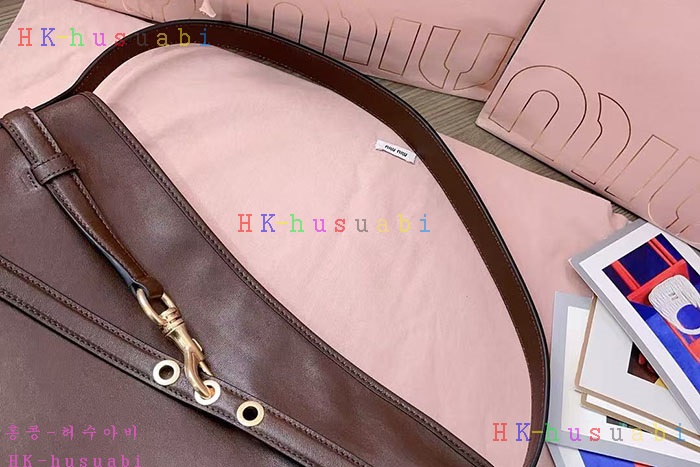 �ڹ̷��ޡڹ̿�̿� �ƹ�ٸ� ���� ���ַ� ���� �� �̵�� 5BC181 