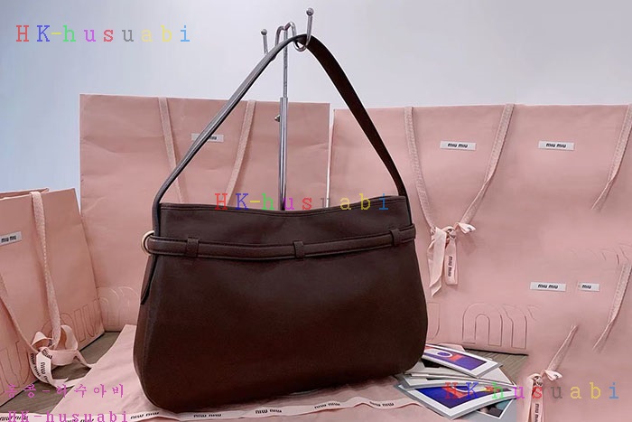 �ڹ̷��ޡڹ̿�̿� �ƹ�ٸ� ���� ���ַ� ���� �� �̵�� 5BC181 