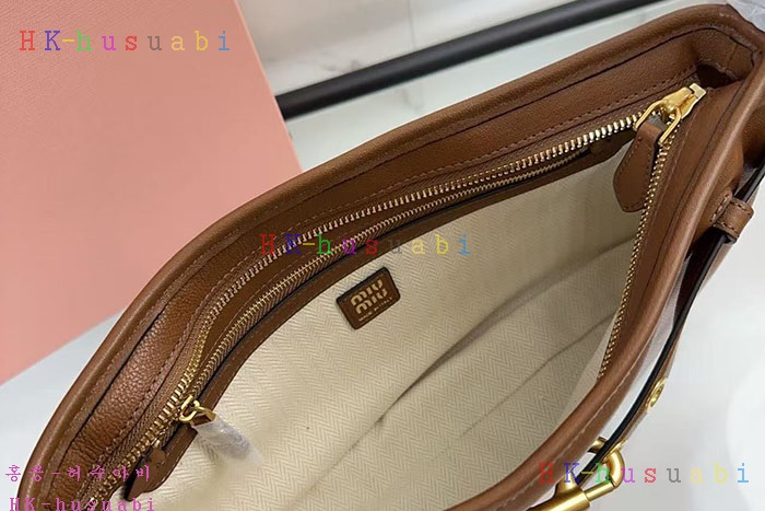 �ڹ̷��ޡڹ̿�̿� �ƹ�ٸ� ���� ���ַ� ���� �� ���� 5BC182-2