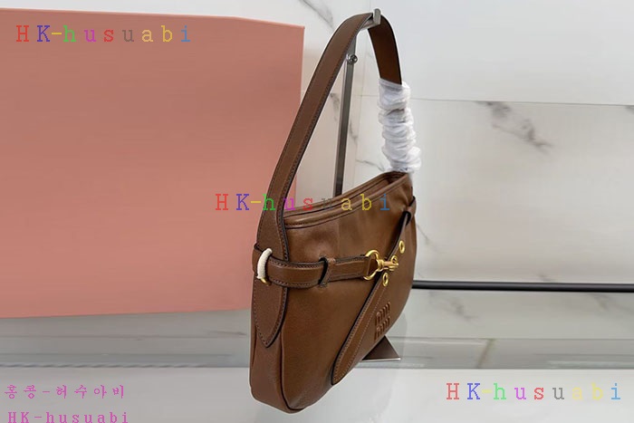 �ڹ̷��ޡڹ̿�̿� �ƹ�ٸ� ���� ���ַ� ���� �� ���� 5BC182-2