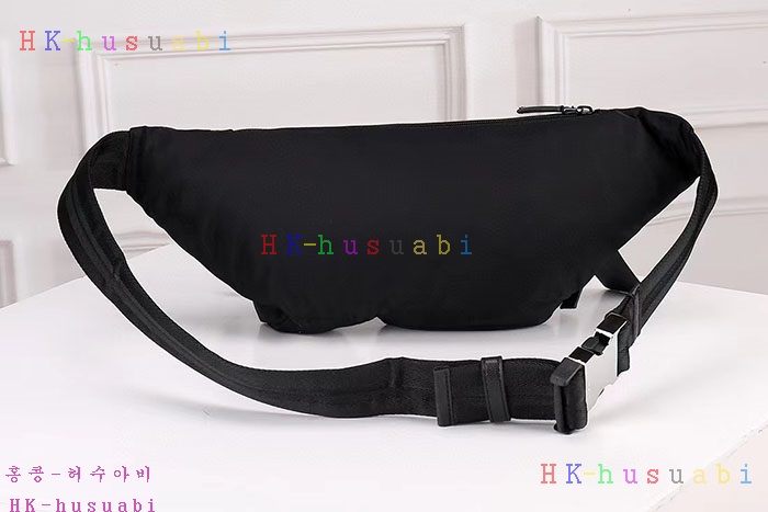 ����� �������� PRADA-0056 