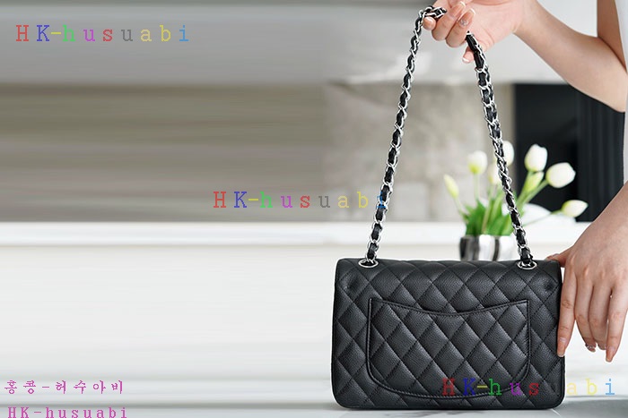 �ڹ̷��ޡڻ��� Ŭ���� ���� �÷� �� A01113(ĳ��� �ǹ�)