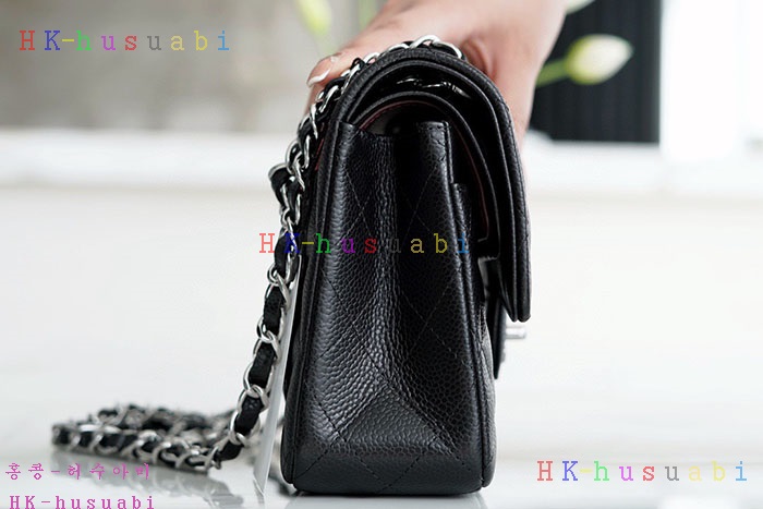 �ڹ̷��ޡڻ��� Ŭ���� ���� �÷� �� A01113(ĳ��� �ǹ�)