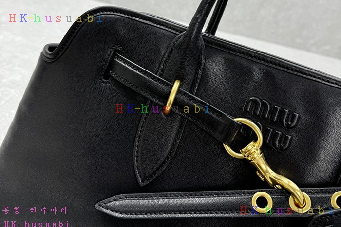 �ڹ̷��ޡڹ̿�̿� ���� ���� �ƹ�ٸ� �� 5BG310-2