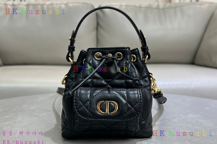 �ڹ̷��ޡڵ�� Dior Caro ī��  ���� ��Ŷ�� S5250 