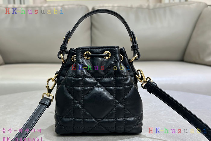 �ڹ̷��ޡڵ�� Dior Caro ī��  ���� ��Ŷ�� S5250 