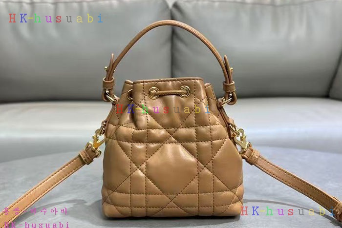 �ڹ̷��ޡڵ�� Dior Caro ī��  ���� ��Ŷ�� S5250-3