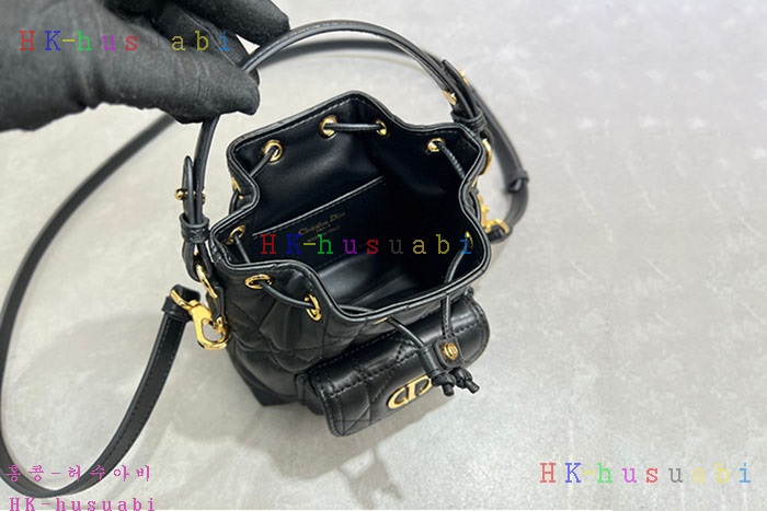 �ڹ̷��ޡڵ�� Dior Caro ī��  ���� ��Ŷ�� S5250 