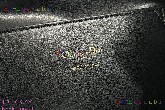 �ڹ̷��ޡڵ�� Dior Caro ī�� ���� ��Ŷ��  M3372
