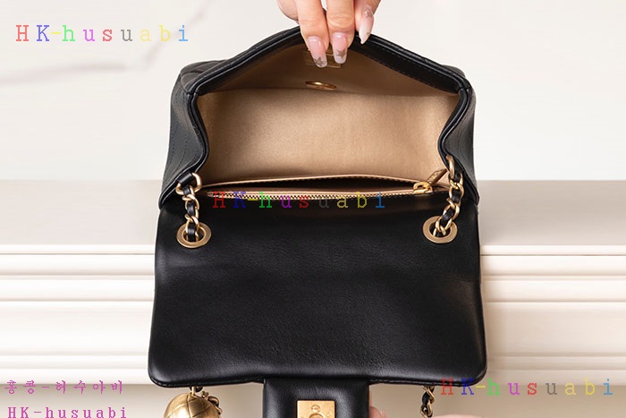 �ڹ̷��ޡڻ��� �ڶ�� ��纼 �̴�  AS1786