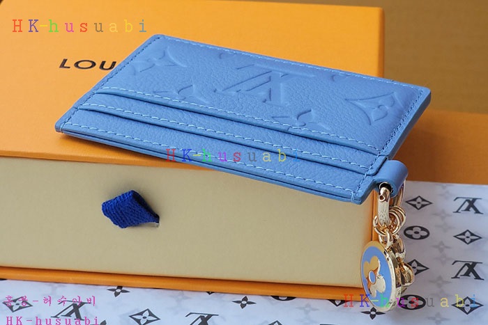 �ڹ̷��ޡڷ��̺��� LV ��  ī�� Ȧ�� M13649