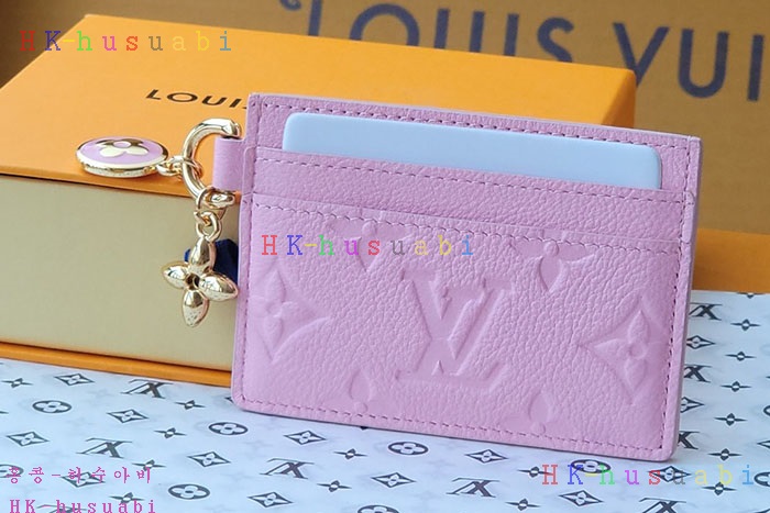 �ڹ̷��ޡڷ��̺��� LV ��  ī�� Ȧ�� M13647