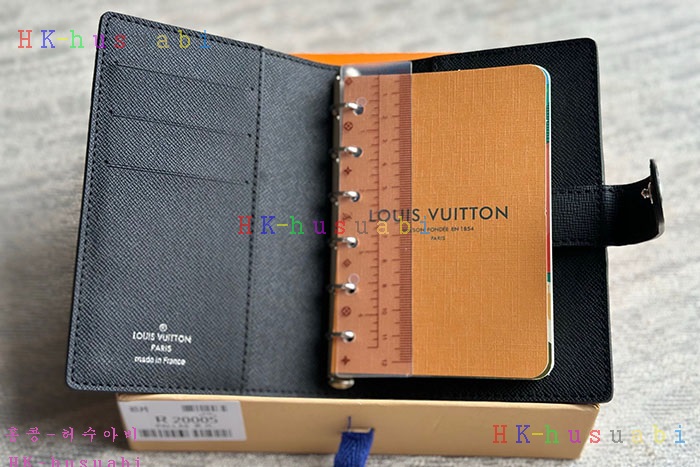 �ڹ̷��ޡڷ��̺��� ������ ���̾ R20005-2