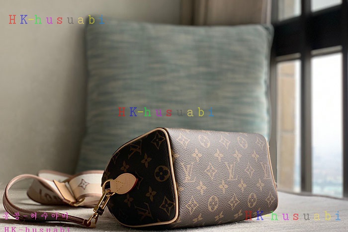 �ڹ̷��ޡڷ��̺��� ���׷� ���ǵ� �ݵѸ��� 20 M46222