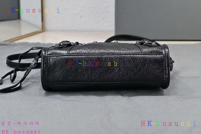 �ڹ̷��ޡڹ߷��þư� �� ��Ƽ ���� 8196712-2