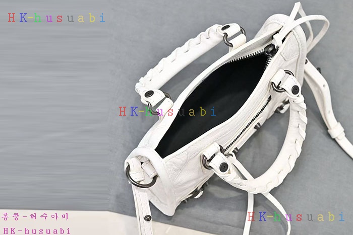 �ڹ̷��ޡڹ߷��þư� �� ��Ƽ ���� 8196712-4